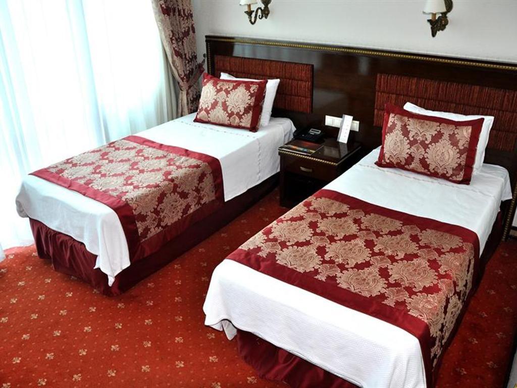 Pasha Palas Hotel Izmit Room photo