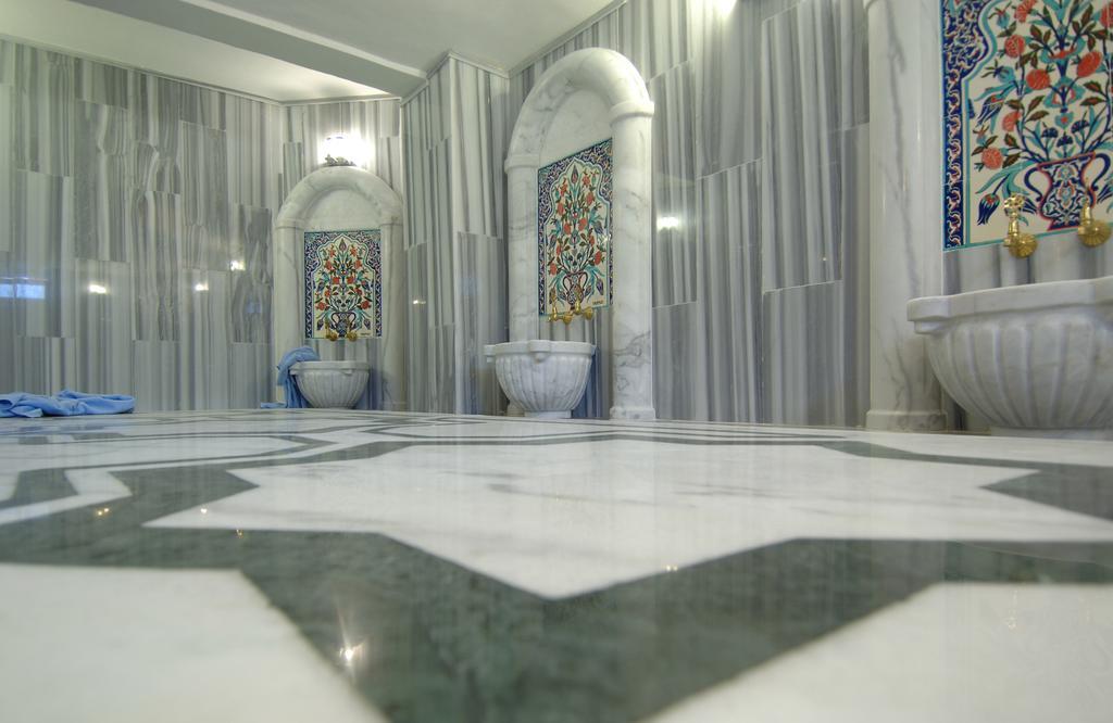 Pasha Palas Hotel Izmit Exterior photo